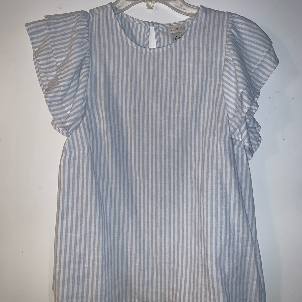 A new day  ruffle sleeve top